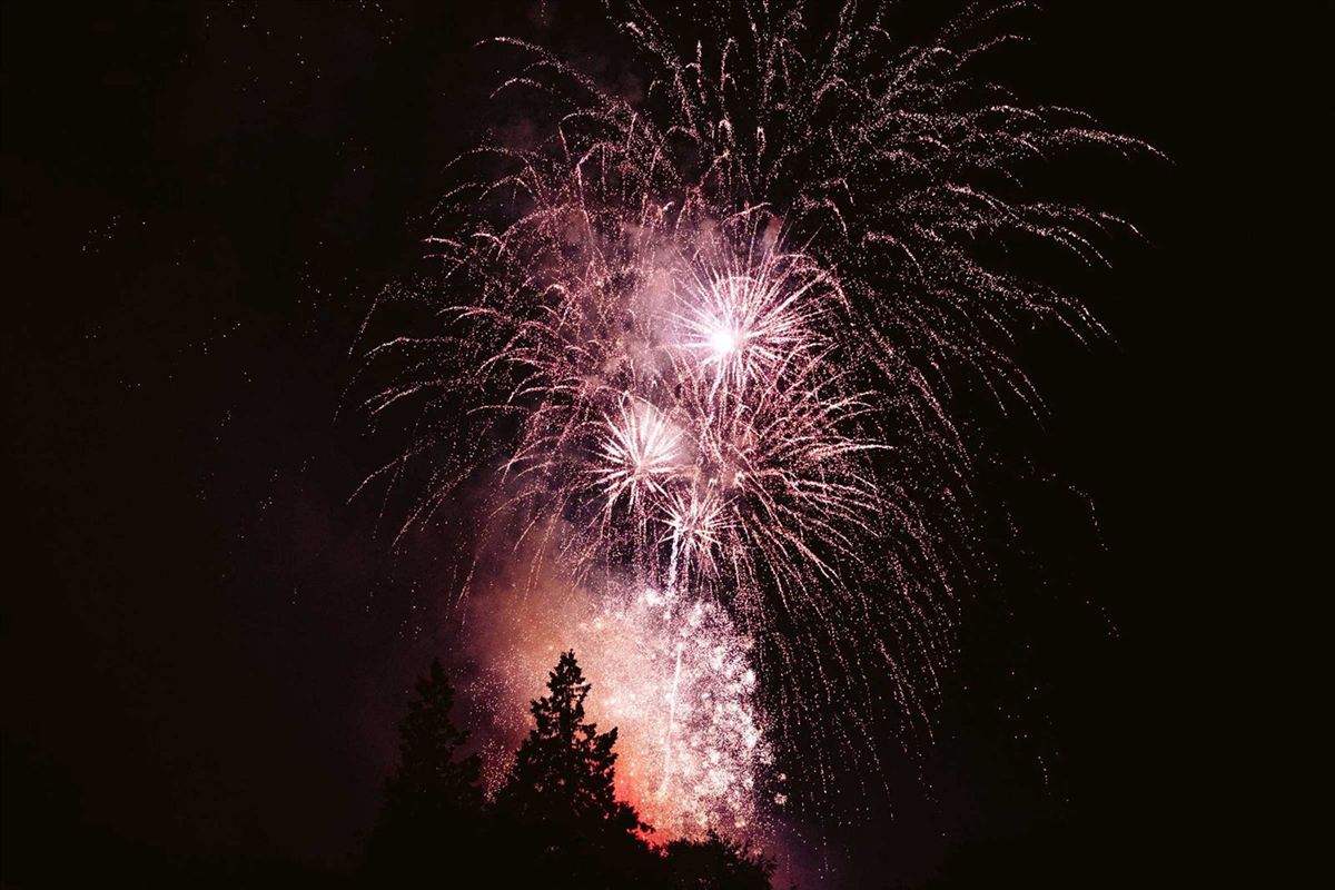 Berkshire Wedding Venues – The Best Places for a Fireworks Finale